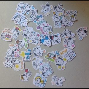 Lot of 40 Snoopy Stickers-new